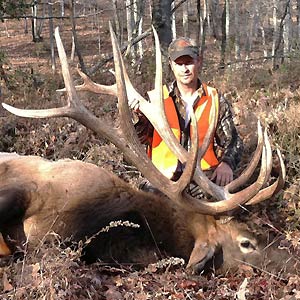 Caryonah Hunting Lodge in Tennessee