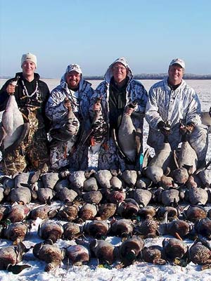 Saskatchewan Waterfowl Hunts with Highland Outfitters