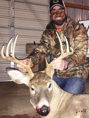 Midwest Monarchs - Missouri Deer Hunts