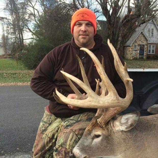 Doc Kestner and his monster Virginia Whitetail Deer